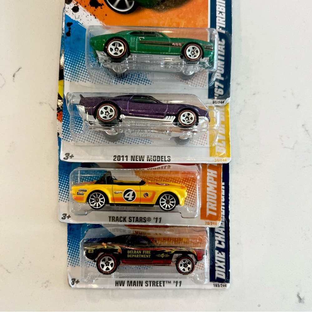 Die-Cast Toy Car 4-Pack — Green, Purple, Yellow & Black
